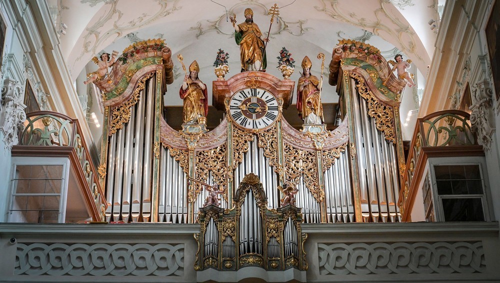 Neu installierte 'Hans-Gröber-Orgel' in der Stiftskirche St. Peter
