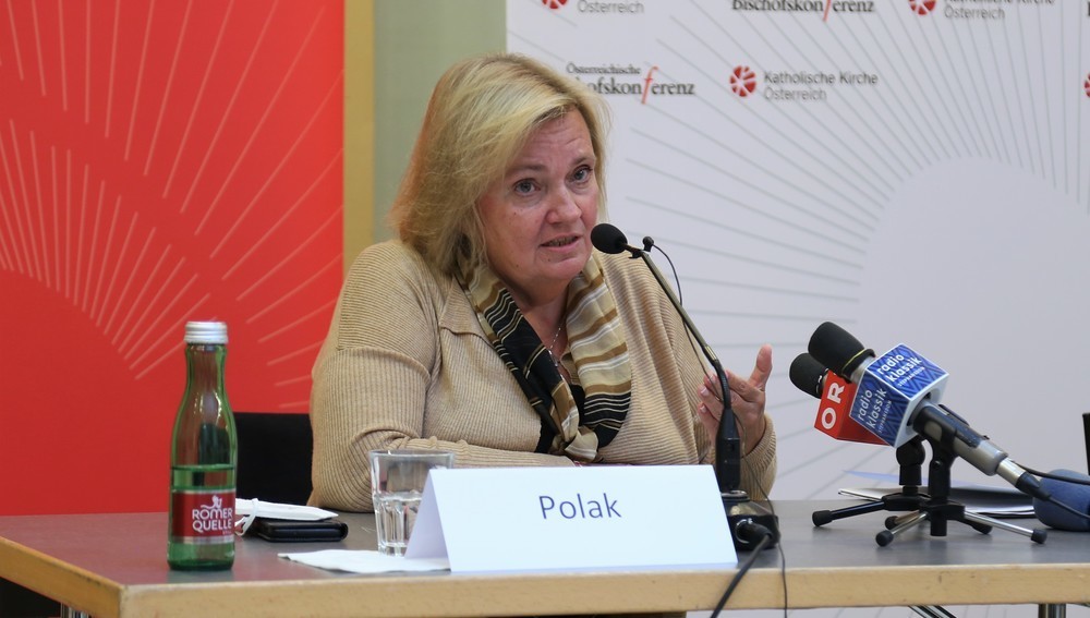 Wiener Pastoraltheologin, bei der Pressekonferenz 'Synodaler Prozess: Präsentation der Österreich-Ergebnisse, Stephanisaal/Wien, 21. September 2022
