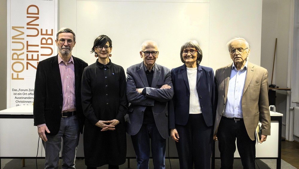 Buchpräsentation 'Ferdinand Klostermann und das Laienapostolat' am 24. Februar 2026 in Wien - v.l. Karl A. Immervoll, Katharina Renner, Emmerich Tálos, Anna Wall-Strasser, Paul M. Zulehner