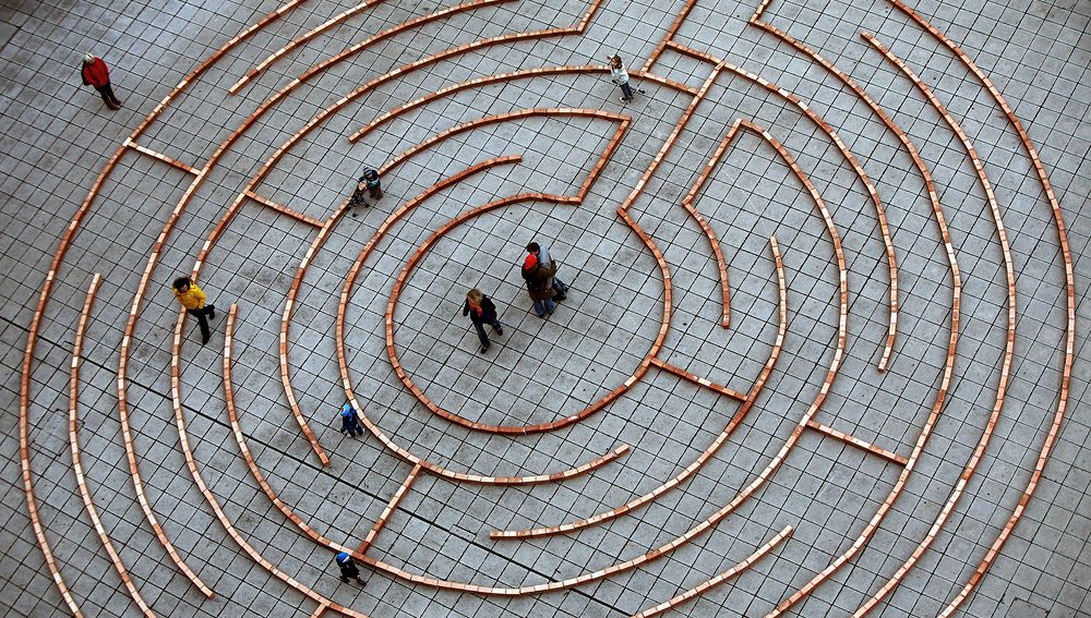 Labyrinth Linz Symbol Fastenzeit