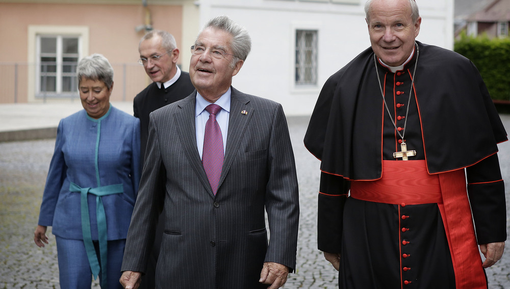 Mittagessen der Österreichischen Bischofskonferenz zu Ehren des Herrn Bundespräsidenten und von Frau Margit Fischeram Dienstag, dem 14. Juni 2016 um 13:00 Uhr im Superiorat Mariazell