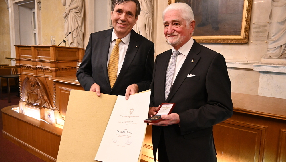 Arbeitsgemeinschaft Katholischer Verbände (AKV) verleiht Kardinal-Opilio-Rossi-Medaille (2025)