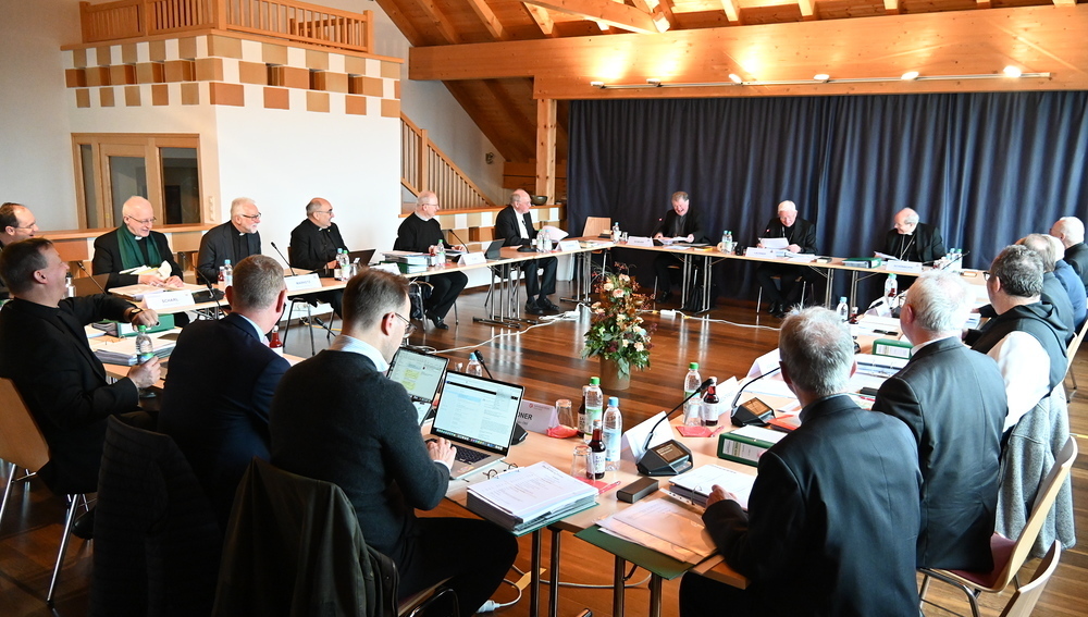 Österreichische Bischofskonferenz - Vollversammlung im Europakloster Gut Aich (4.-7.November 2024)